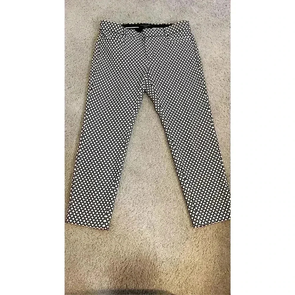 Banana Republic Women's Size 2 Geometric Print Crop Pants‎ Black